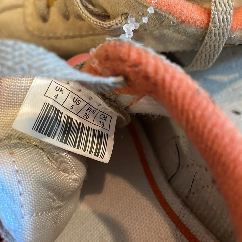 Puma Roma Kinder Fit Tan Brown Orange sneakers Baby Size 5